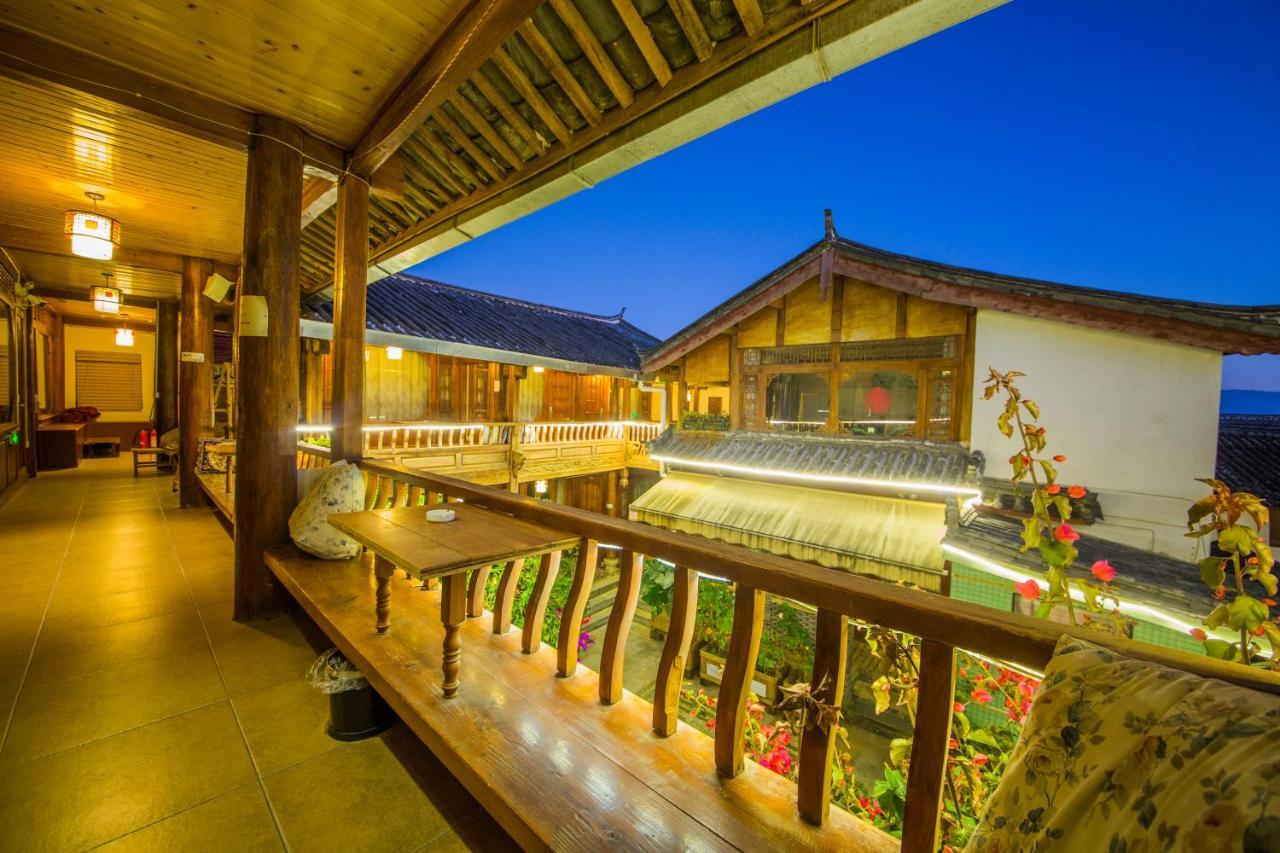 Lijiang Rongyi Homestay Extérieur photo